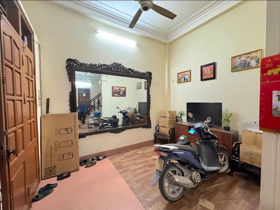 Bán nhà Thái Thịnh Đống Đa 36m² 10.5 tỷ - Nhà dân xây ngõ thông!