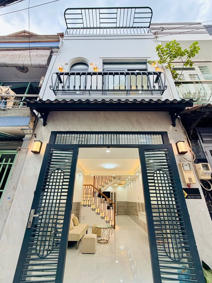 Nhà riêng Gò Vấp 39m² giá 5.68 tỷ - Ô tô vào tận nhà!