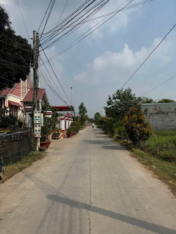 Bán đất Đức Hòa Thượng 780m² giá 5 tỷ - Sổ đỏ chính chủ