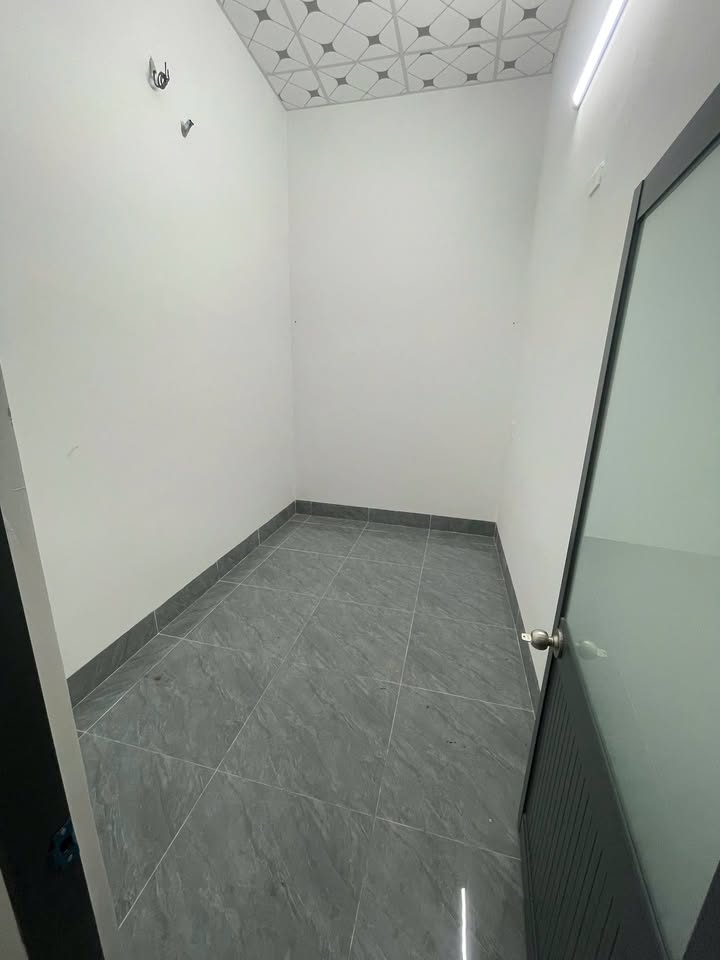 Nhà Nguyên Căn 30m² Hẻm Rộng Trần Hưng Đạo, Quy Nhơn - Giá 4.5 Triệu