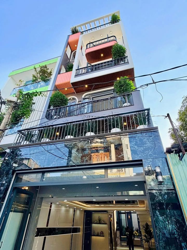 Nhà riêng Lê Đức Thọ Gò Vấp 90m² - Ô tô vào tận nhà, thang máy hiện đại!