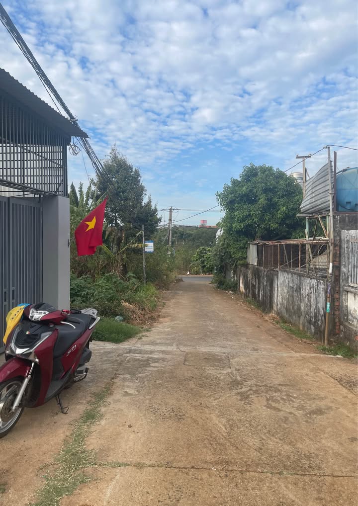 Nhà 5x20m Pháp lý ODT 950 Triệu Bớt Lộc - Hẻm 17 Y Ngông, Buôn Ma Thuột