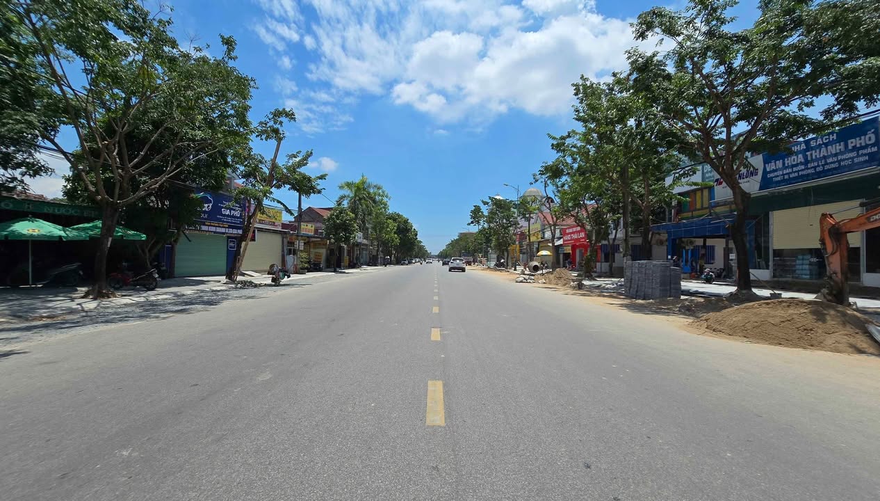 Đất Kinh Doanh Mặt Tiền Vũ Quang, Hà Tĩnh - 108m² Giá 6 Tỷ