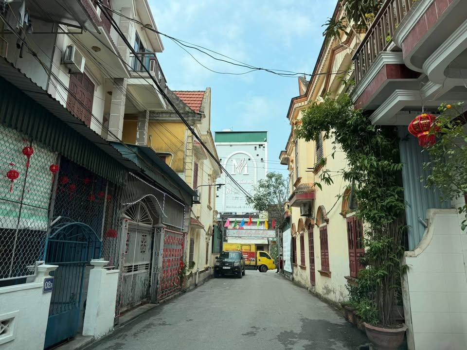 Nhà riêng Phường Bắc Hà 108m² 4.65 tỷ - Ô tô vào tận nhà!