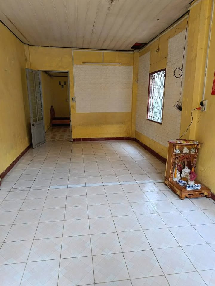 Nhà riêng Phú Lợi Thủ Dầu Một 3.5 triệu - Vị trí đẹp, tiện nghi!