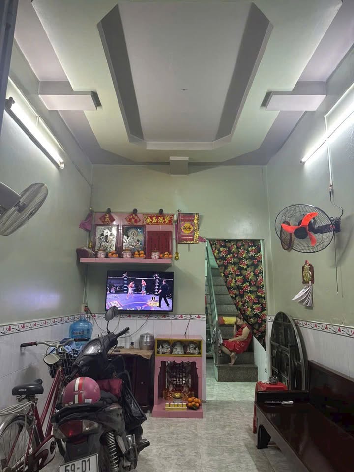 Nhà 24m² 1.3 Tỷ Hẻm Xe Hơi Bình Chánh - Sẵn Sàng Dọn Vào Ở Ngay