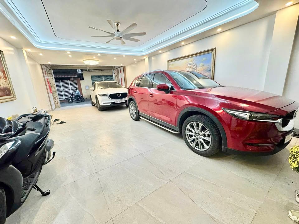 Nhà mặt phố Trạm Long Biên 89m² 8 tầng - Vị trí đắc địa kinh doanh đỉnh!