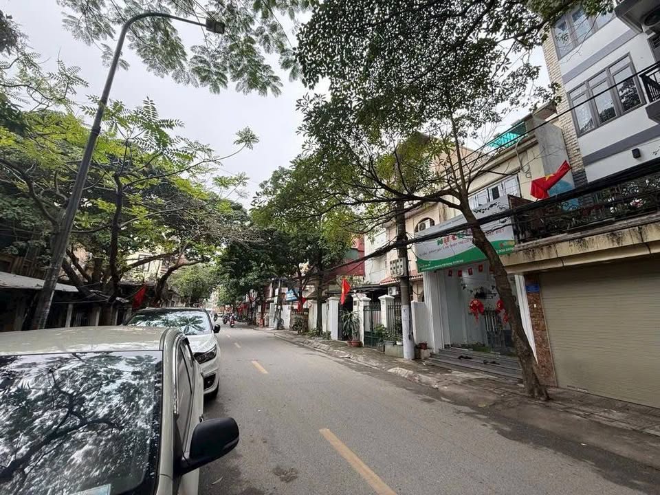 Nhà phố Hoa Lâm Long Biên 105m² - Mặt tiền kinh doanh đỉnh!