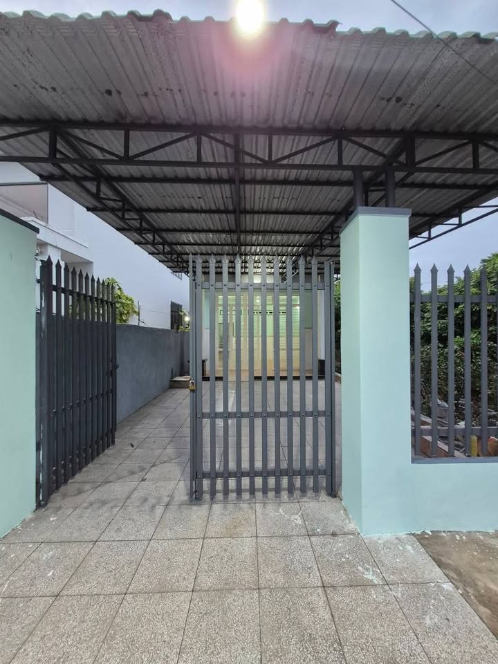 Nhà riêng Long Hoa, Tây Ninh 144m² - Sẵn sàng ở ngay!