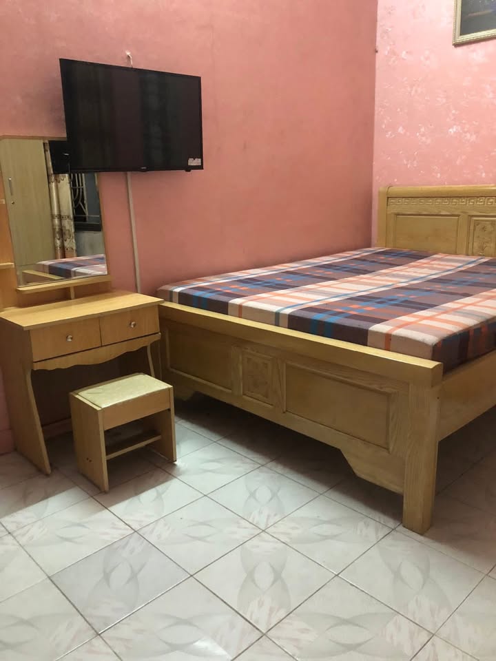 Cho thuê phòng trọ khép kín Nguyễn Khang, Cầu Giấy - Full nội thất, giá 3.2 triệu