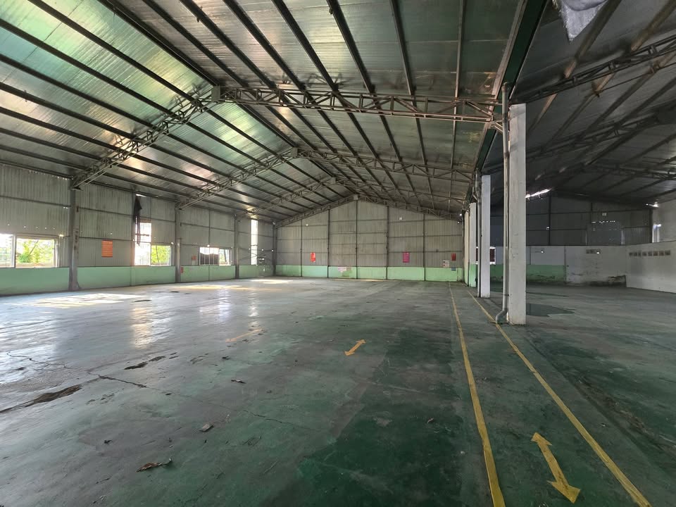 Cho thuê nhà xưởng 2300m² Vĩnh Phúc - Diện tích lớn, hoạt động ngay!