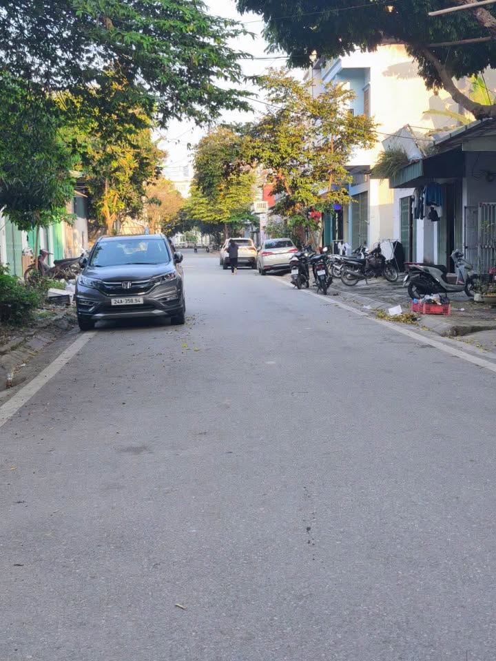 Nhà 2.5 Tầng Đường Soi Chiềng, Lào Cai - 100m², Sổ Đỏ, Hướng Bắc