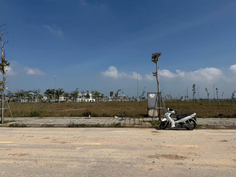 Đất nền 100m² Thủy Dương, Huế - Giá 3.3 Tỷ, Sổ Hồng Sẵn Sàng