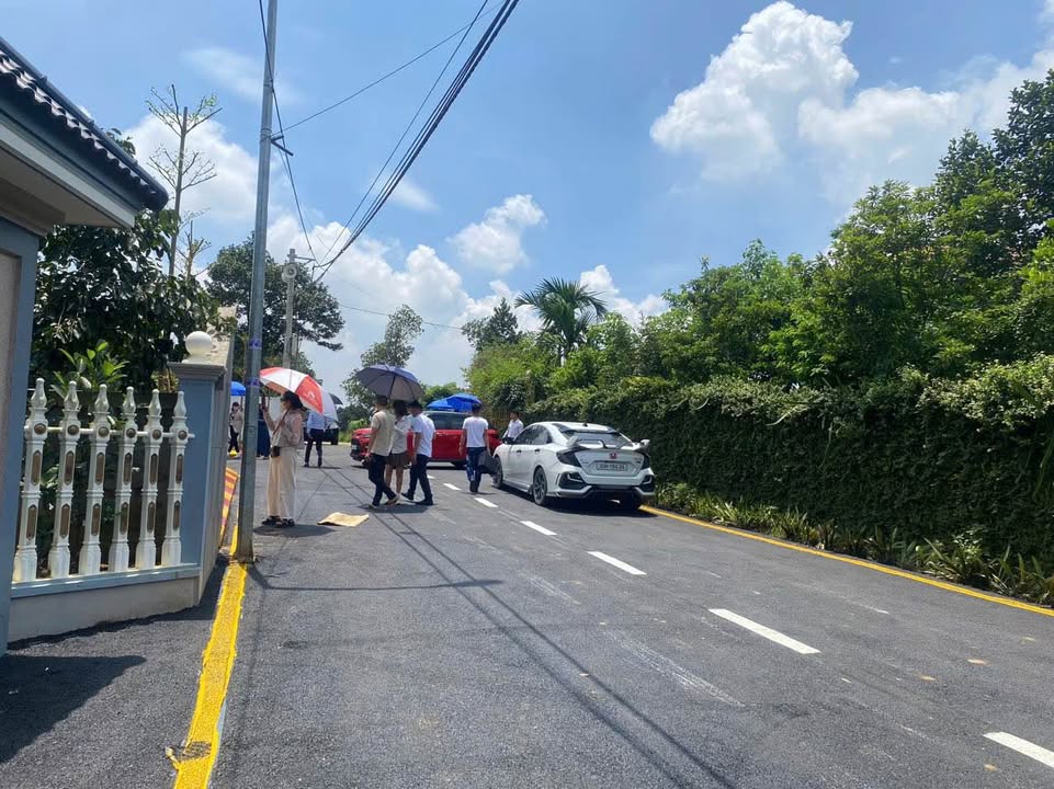 Đất Nền Hòa Lạc 100m² - Sổ Đỏ Sẵn Sàng, Ô Tô Thoải Mái