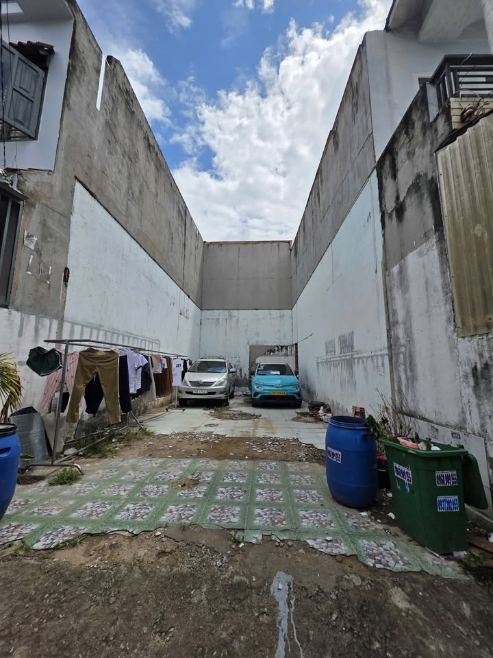 Đất nền Dĩ An 60m² - Sổ đỏ chính chủ, tiềm năng tăng giá!