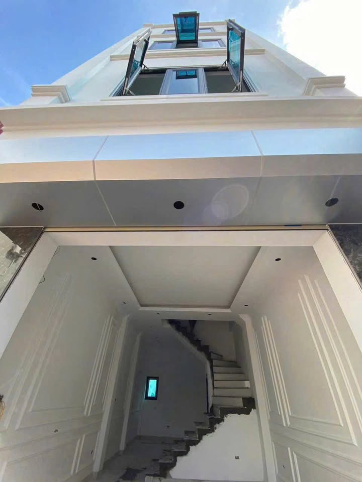 Nhà riêng Phú Lương, Hà Đông 33m² - Ô tô đỗ cửa, giá tốt hiếm có!