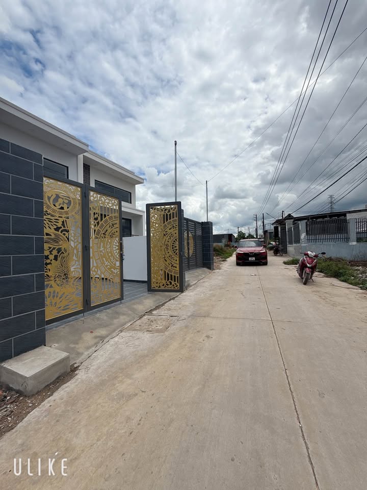 Nhà Trảng Bom 100m² - Sổ Riêng Thổ Cư, Giá 1.85 Tỷ - Sẵn Sàng Đón Bạn!