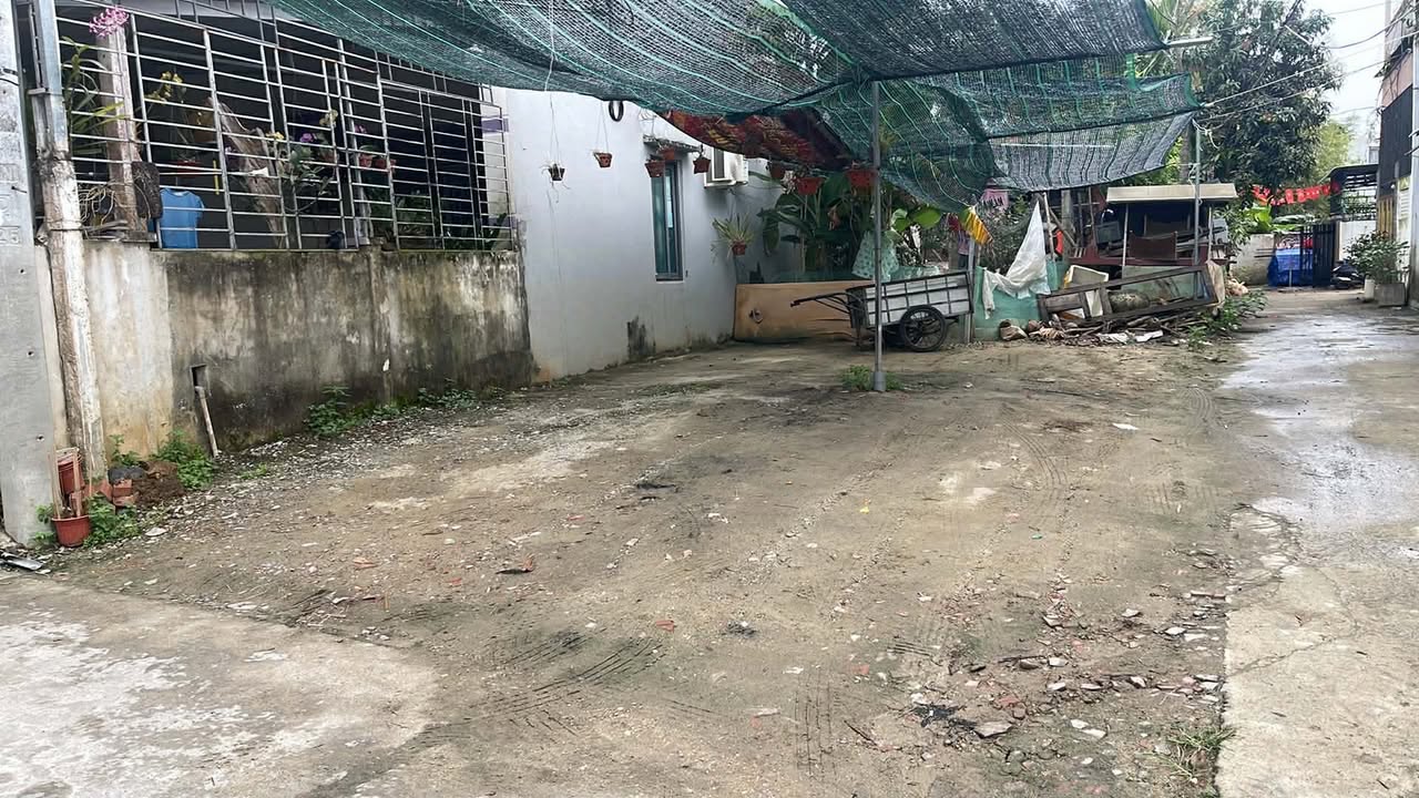 Đất Lô Góc 90m² Kiệt Hùng Vương, Hội An - Sổ Hồng Chính Chủ, Giá 2.1 Tỷ