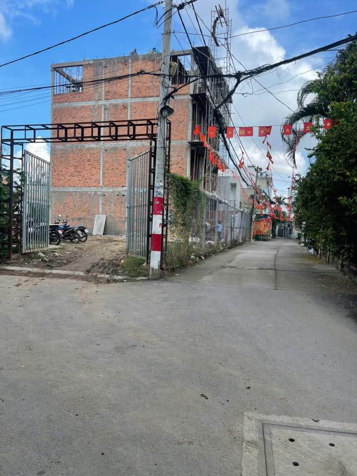 Đất nền Tăng Nhơn Phú B Thủ Đức 64m² giá 6 tỷ - Sổ hồng sẵn