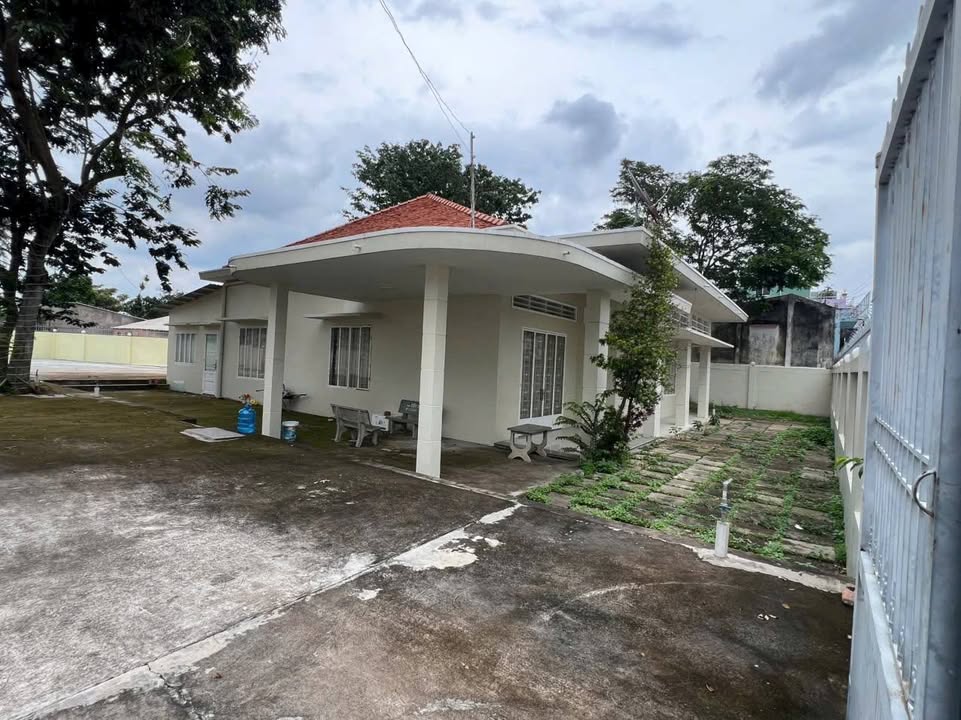 Biệt thự vườn Mặt tiền QL50 Bình Chánh 950m² - Giá 14 tỷ