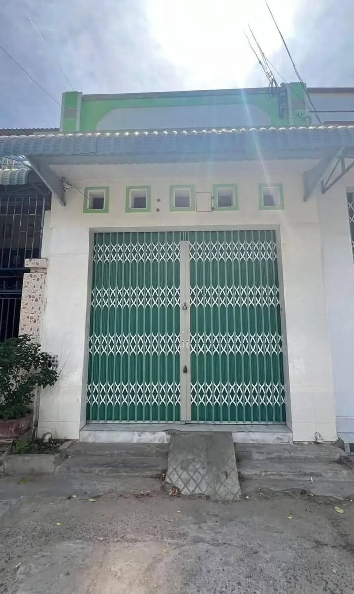 Bán Gấp Nhà Phố Bảo An Phan Rang 81.9m² - Hướng Tây, Ô Tô Tận Nhà