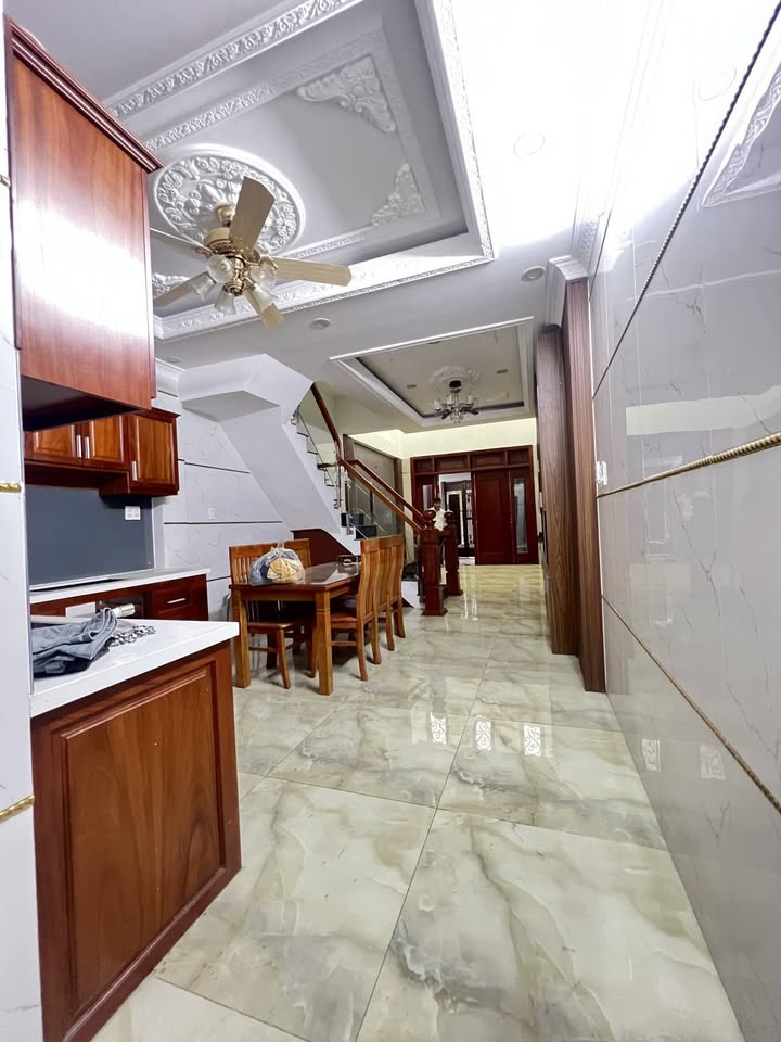 Nhà Phố 4 Tầng Linh Xuân Thủ Đức - 59m² Sổ Hồng Riêng, Giá 10-11 Tỷ