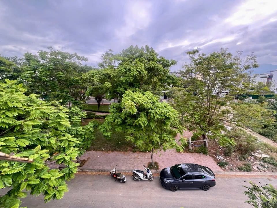 Nhà Phố Hà Quang 1, Nha Trang - 75m² 3 Tầng, Thang Máy, View Công Viên - 9.9 Tỷ