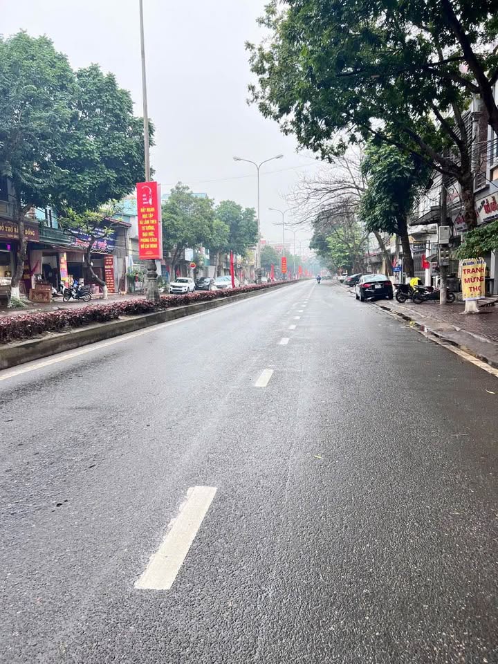 Nhà phố mặt tiền Hùng Vương Vĩnh Yên 113m² - Vị trí kinh doanh đắc địa