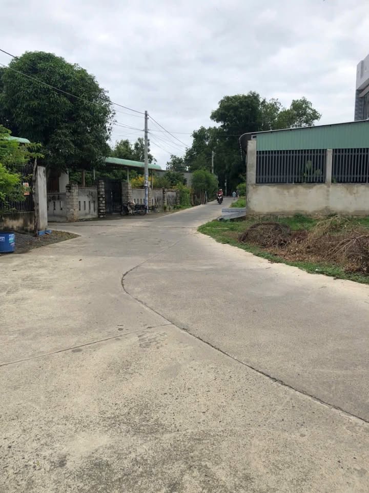 Bán Đất Vườn 1700m² Mặt Tiền 2 Lối, Xã Long Hải - Tiềm Năng Sinh Lời Cao