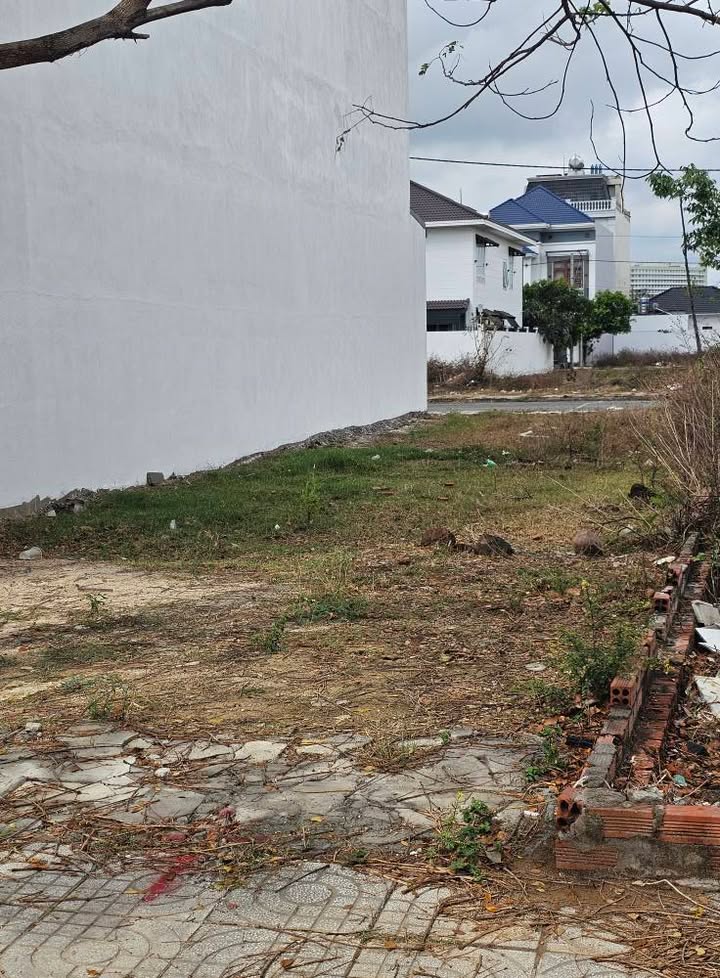 Đất nền Hoà Long, Bà Rịa 115m² giá 2.45 tỷ - Tiềm năng tăng giá vượt trội!