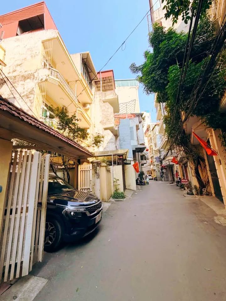 Nhà Phân Lô Quân Đội Lê Trọng Tấn, Thanh Xuân - 145m², 3 Tầng, Ô Tô Tránh (40 Tỷ)