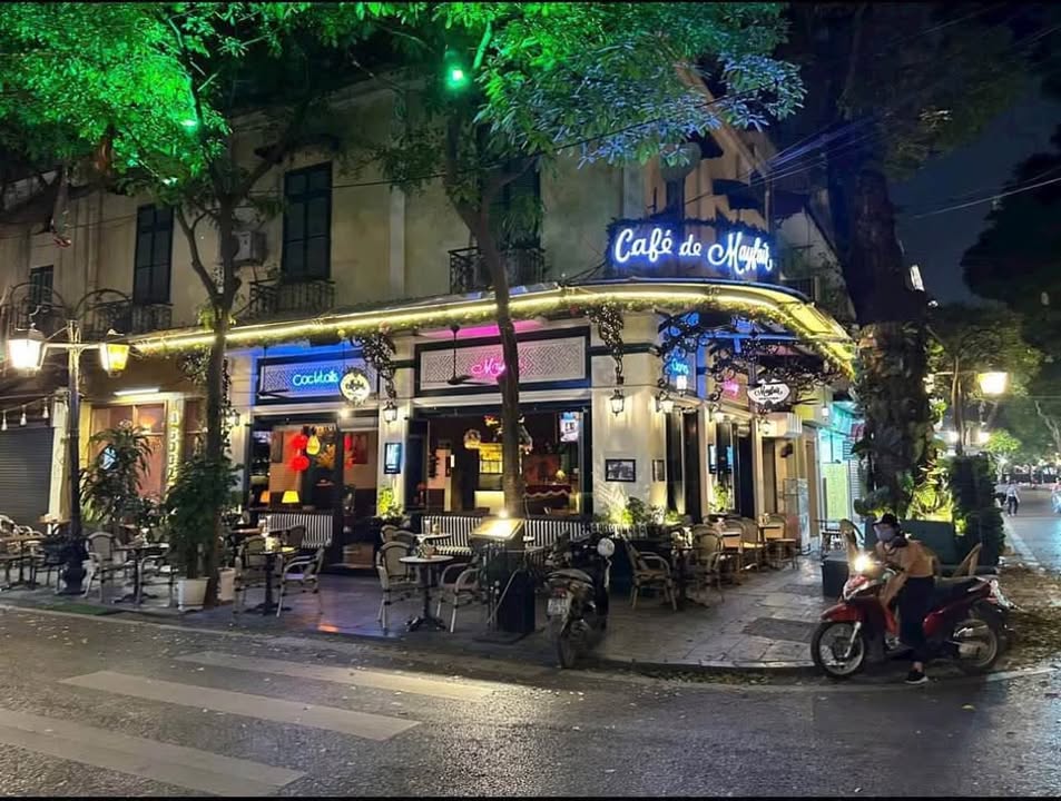 Nhà Mặt Tiền Đinh Lễ, Hoàn Kiếm 100m² - Kinh Doanh Đỉnh Cao