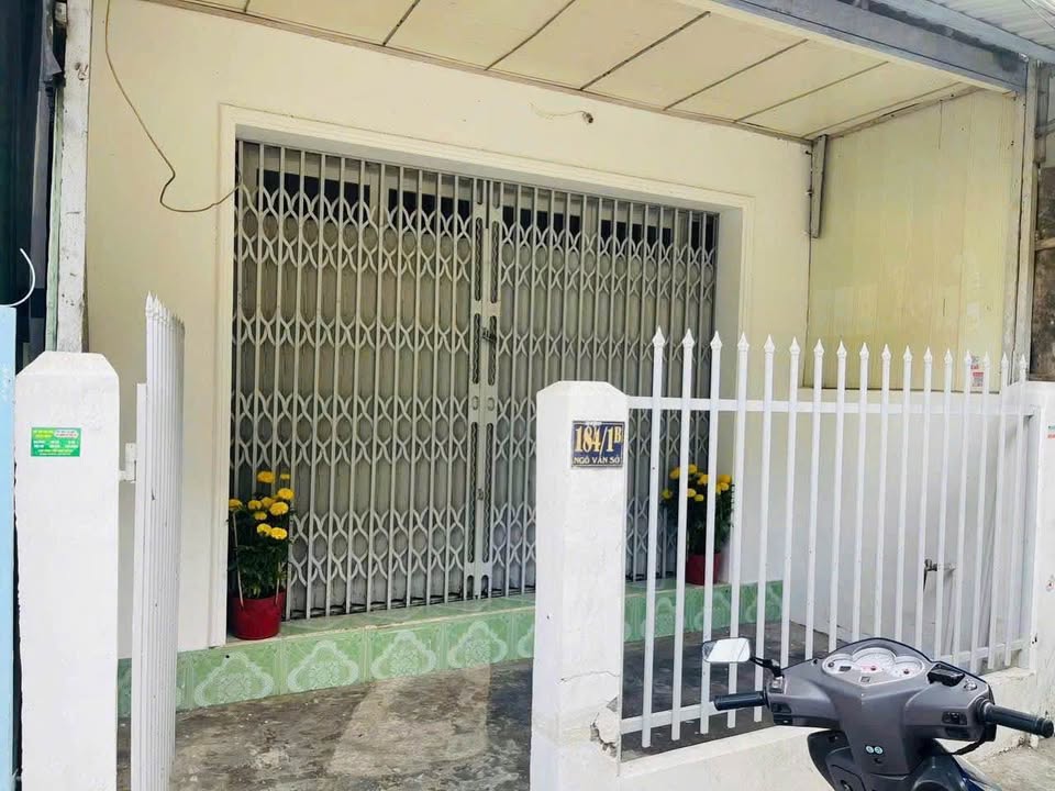 Nhà Hẻm Long Xuyên 43.4m² giá 1.45 tỷ - Sẵn sàng ở ngay!