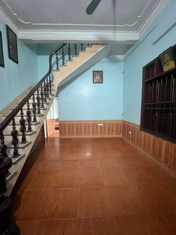 Cho thuê nhà 2 tầng độc lập, trục chính Khu Hai Vân, Bắc Ninh - Giá 5 triệu/tháng