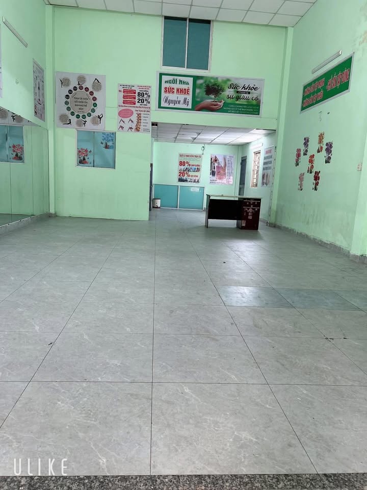 Nhà nguyên căn Bình Tân 108m² giá 9 triệu - Mặt tiền kinh doanh đắc địa!