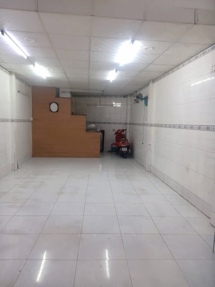 Nhà nguyên căn Liên Khu 5-6 Bình Tân 44m² 5.5 triệu - Sẵn sàng ở ngay!