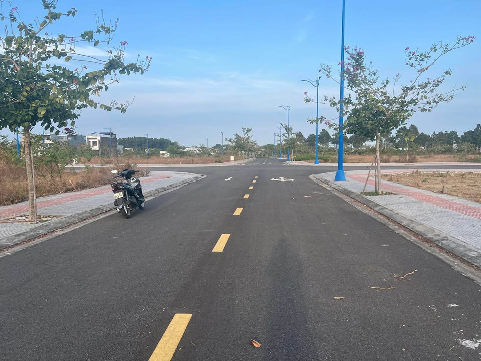 Đất nền TĐC Hoà Long Bà Rịa 90m² - Xây dựng tự do!