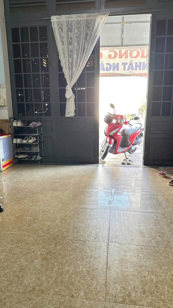 Nhà Mặt Tiền Tân Hiệp Biên Hòa 90m² - Mặt Tiền Kinh Doanh!