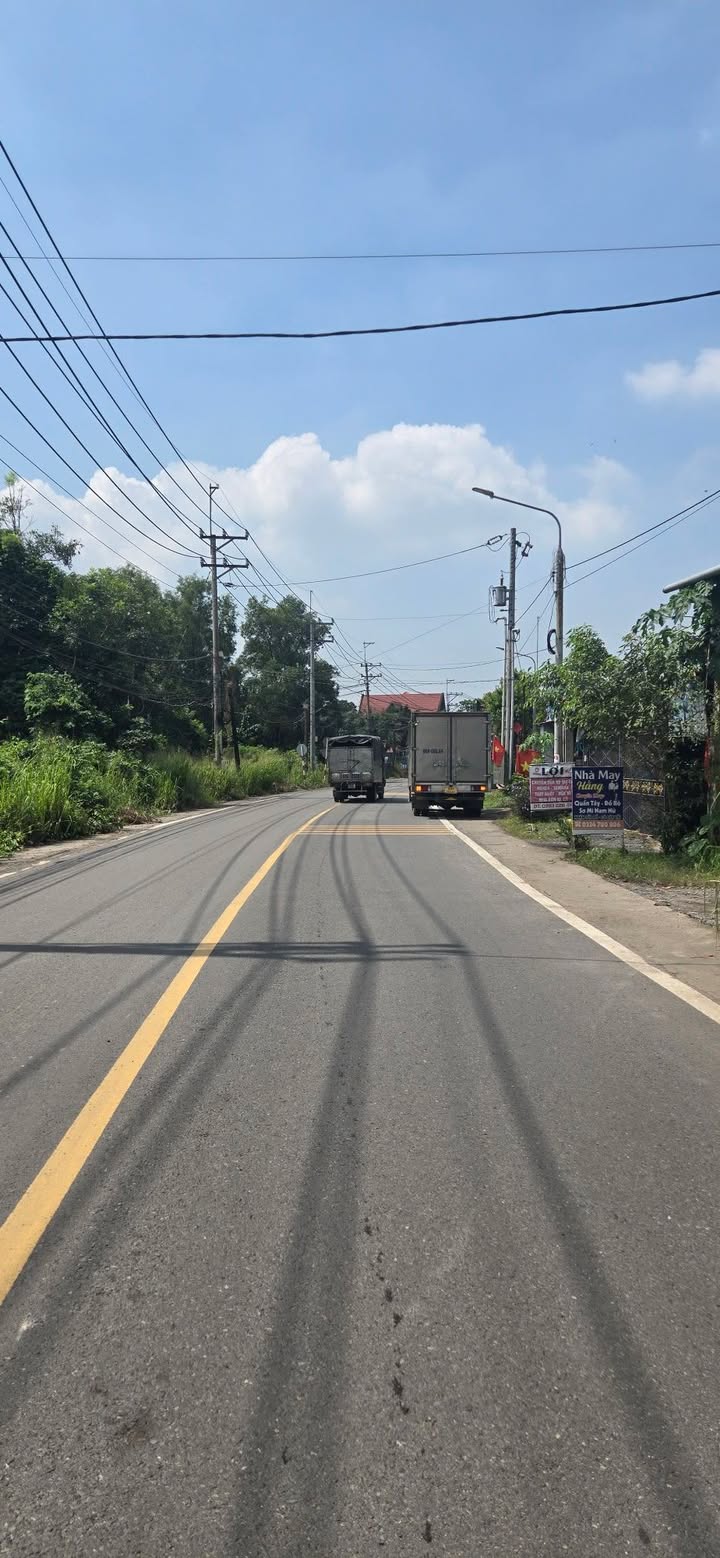 Đất nền Phước Tân, Biên Hòa 2500m² - Mặt tiền đường, sổ đỏ chính chủ!