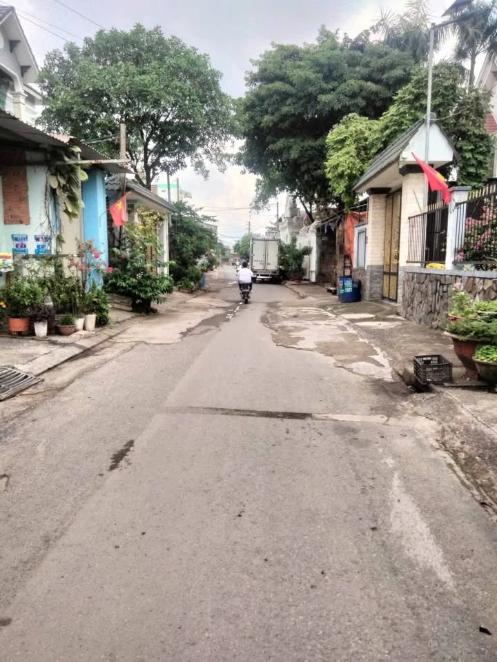 Mặt tiền Đường Số 1, Vĩnh Lộc B - Nhà 4x23m Giá 5.5 Triệu/Tháng