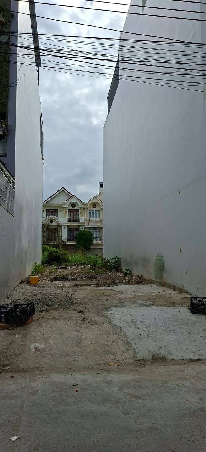 Lô đất Vĩnh Hòa Nha Trang 100m² - Đường to ô tô, xây dựng ngay!