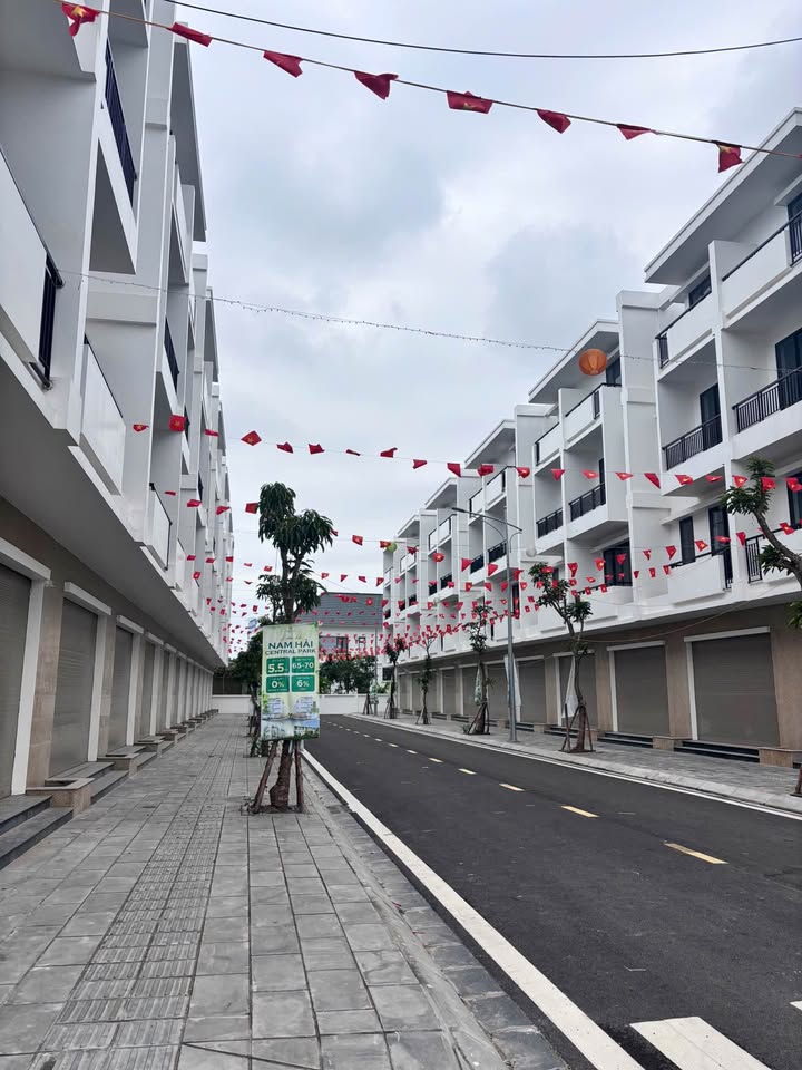 Nhà riêng Hải An 65m² giá 5.x tỷ - Ô tô vào tận nhà!