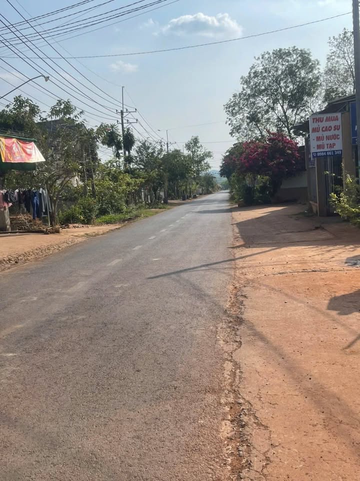 Nhà Mặt Tiền Xuân Tâm, Đồng Nai - 100m² Full Thổ Cư, Giá 7.x Tỷ