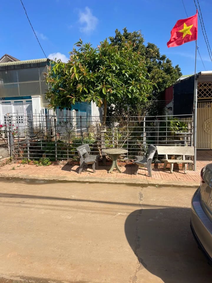 Đất nền Ea Kar 300m² - Tiềm năng tăng giá vượt trội!