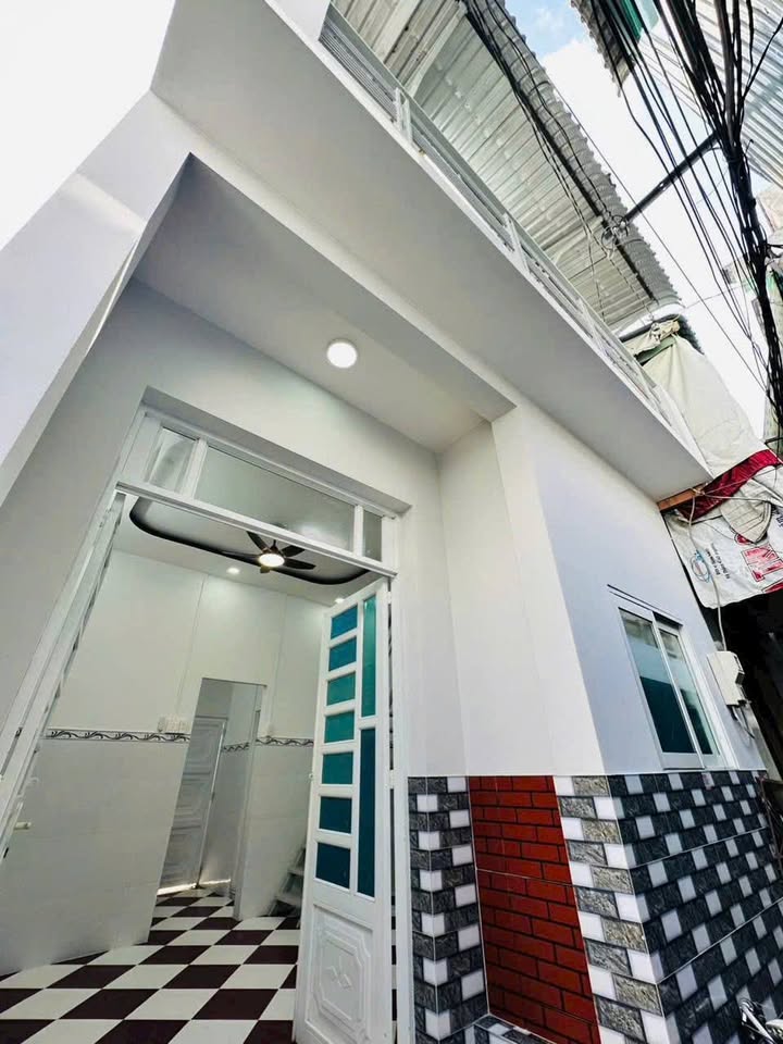 Nhà Mỹ Long Long Xuyên 63m² giá 750 triệu - Vị trí trung tâm!