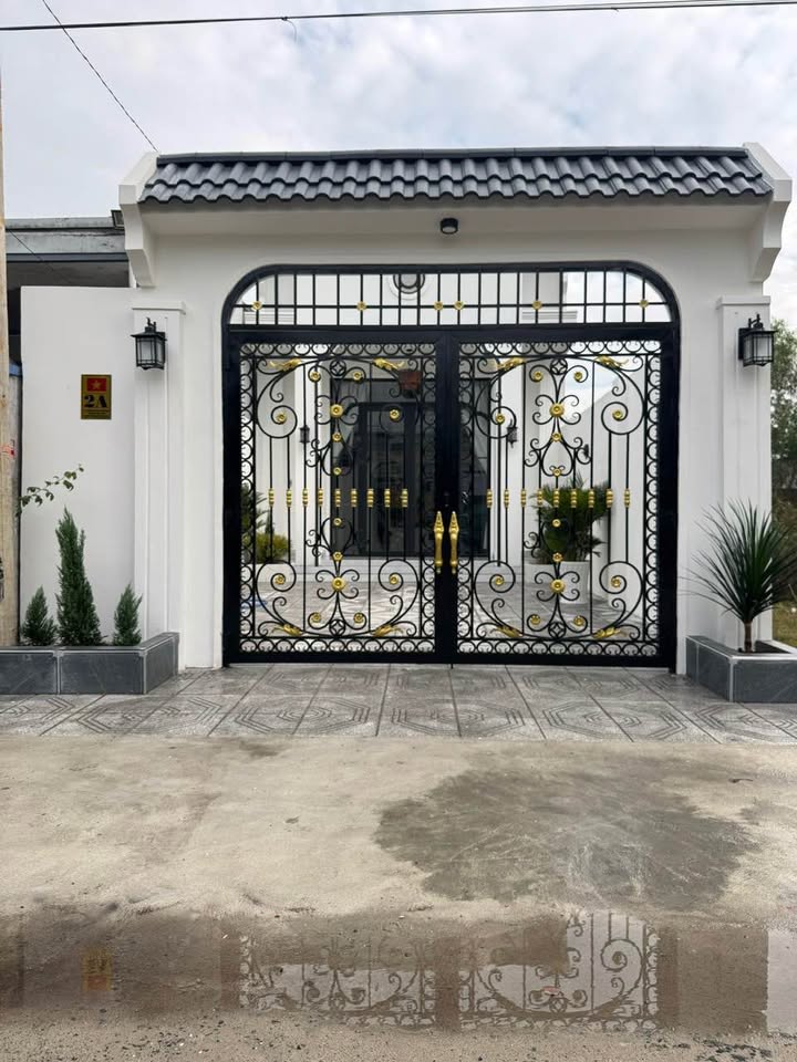 Nhà Phố Pháp 3PN Nguyễn Chí Thanh, Hòa Thành - Sẵn Sàng Đón Bạn Về Dinh!