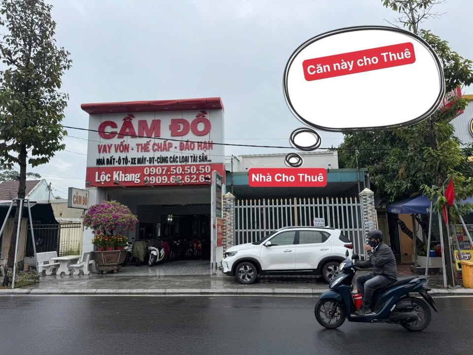 Mặt Bằng Kinh Doanh TT Cần Giuộc 216m² - Sẵn Nhà Cấp 4, Đường 15m