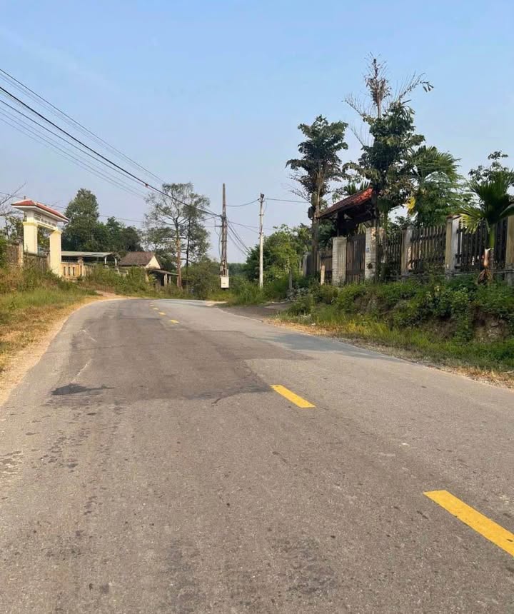 Bán Đất Đấu Giá Phùng Quán - Hương Thủy: 2 Lô Liền Kề, Sổ Đỏ Rõ Ràng, Giá Từ 1.25 Tỷ