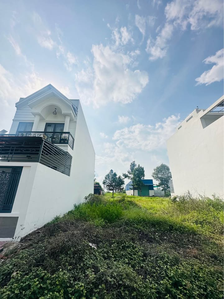 Bán đất Mỹ Phước Long Xuyên 100m² giá 1.65 tỷ - Đất thổ cư 100%