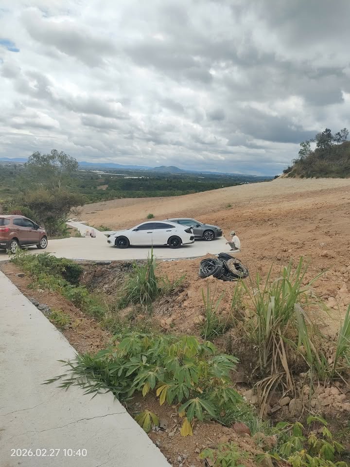 Bán Đất Lâm Hà 1000m² - View Toàn Cảnh, Giá 550 Triệu